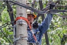 Companies request cheaper power to overcome coronavirus impacts