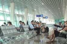 http://www.thanhniennews.com/business/vietnam-government-urged-to-sell-infrastructure-to-local-investors-40407.html
