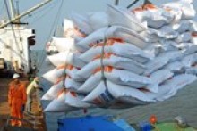 Philippines buys 150,000 tonnes rice from Vietnam, set to import more