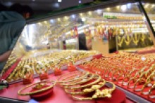 The buying power of Vietnamese people goes down